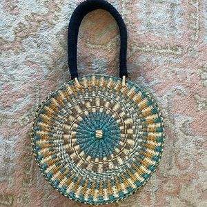 Nena & Co full moon Ghana